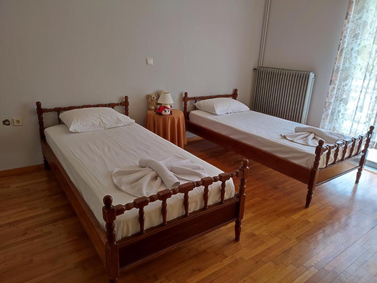 Thea Court Clio & Erato Apartments PalaiónTsiflíkion Buitenkant foto