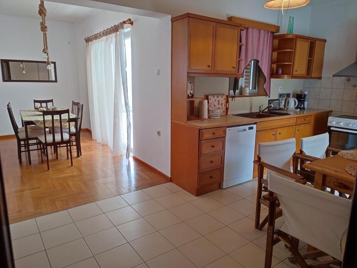 Thea Court Clio & Erato Apartments PalaiónTsiflíkion Buitenkant foto