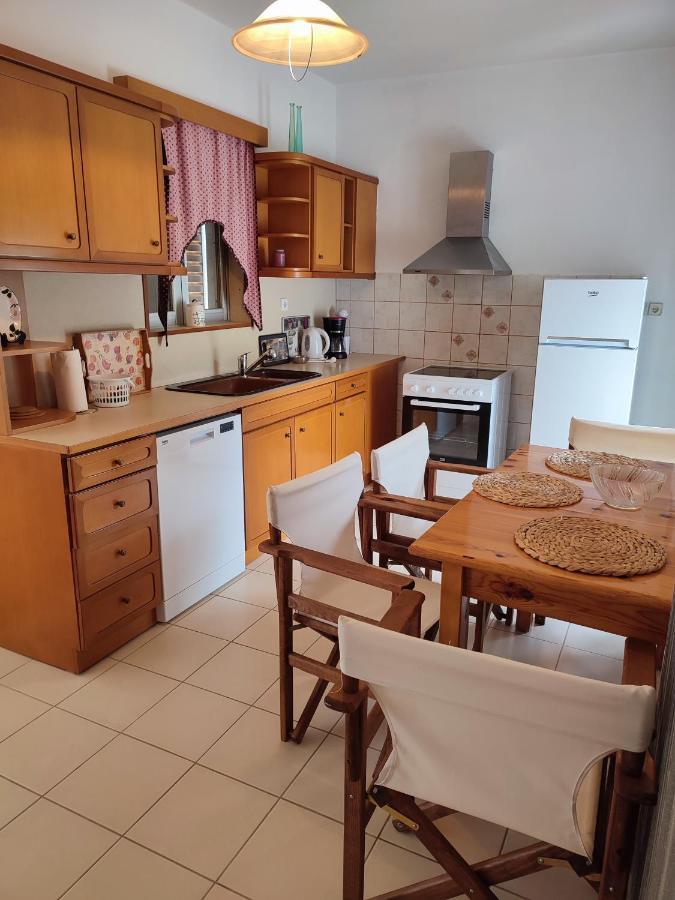 Thea Court Clio & Erato Apartments PalaiónTsiflíkion Buitenkant foto